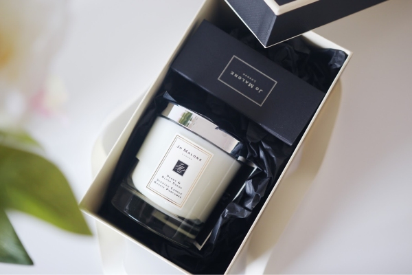 Thương hiệu nến thơm Jo Malone Thương hiệu nến thơm Jo Malone