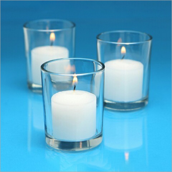 Nến votive được dùng để trang trí cho không gian sống lãng mạn Nến votive được dùng để trang trí cho không gian sống lãng mạn